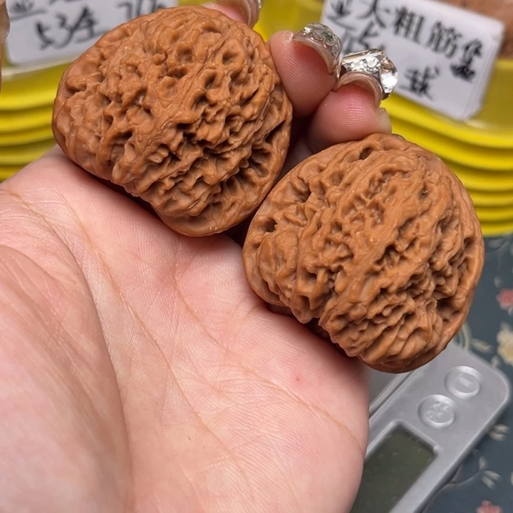 吊坠桃核42-31327-02