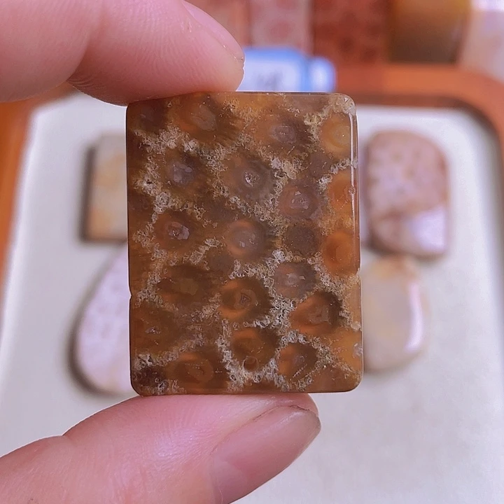 硅化玉颈饰合金123