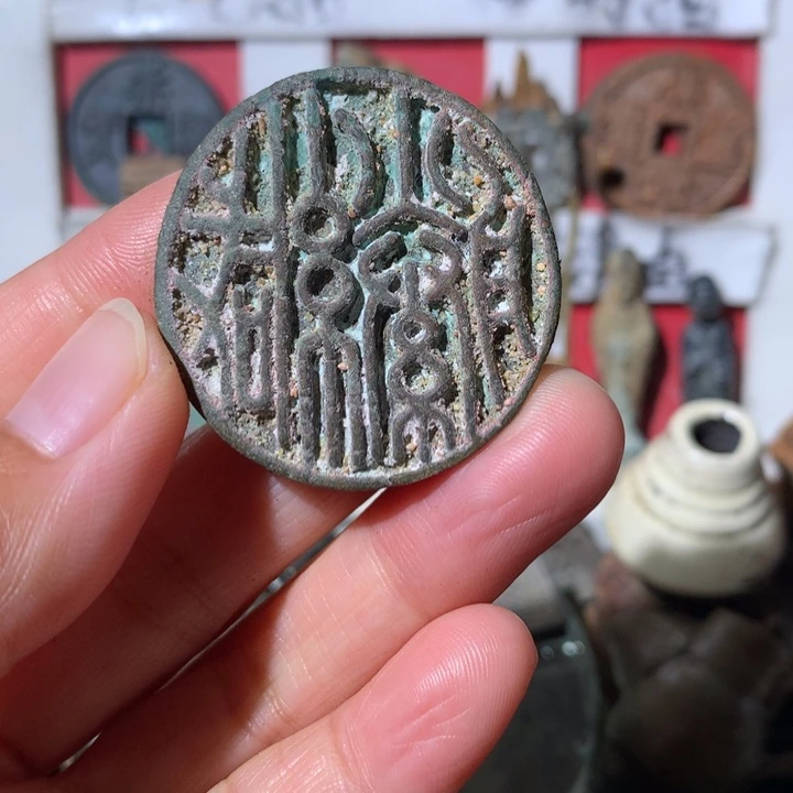 刘****铜现代工艺品 现代工艺品