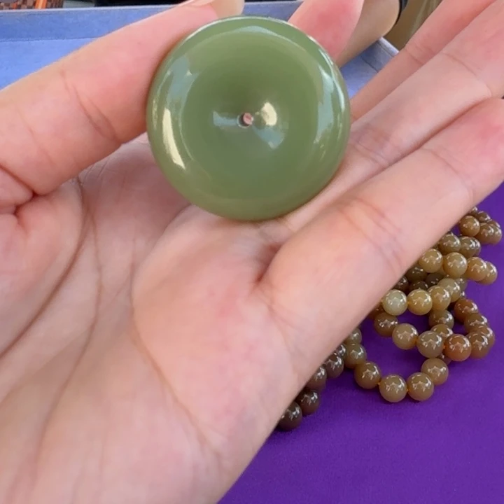 和田玉未镶嵌颈饰33