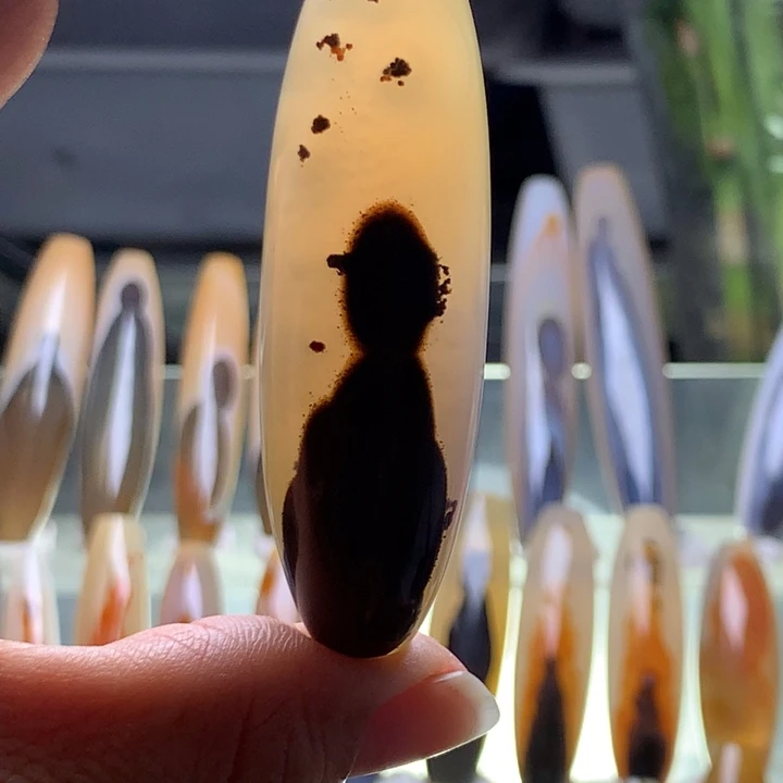 未镶嵌颈饰玛瑙/玉髓高**姐30