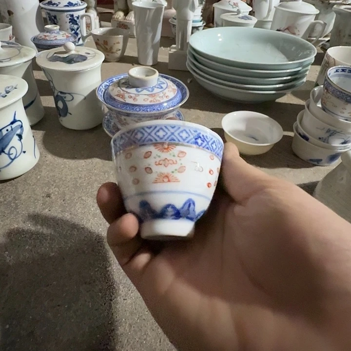景德镇的陶瓷瓷器