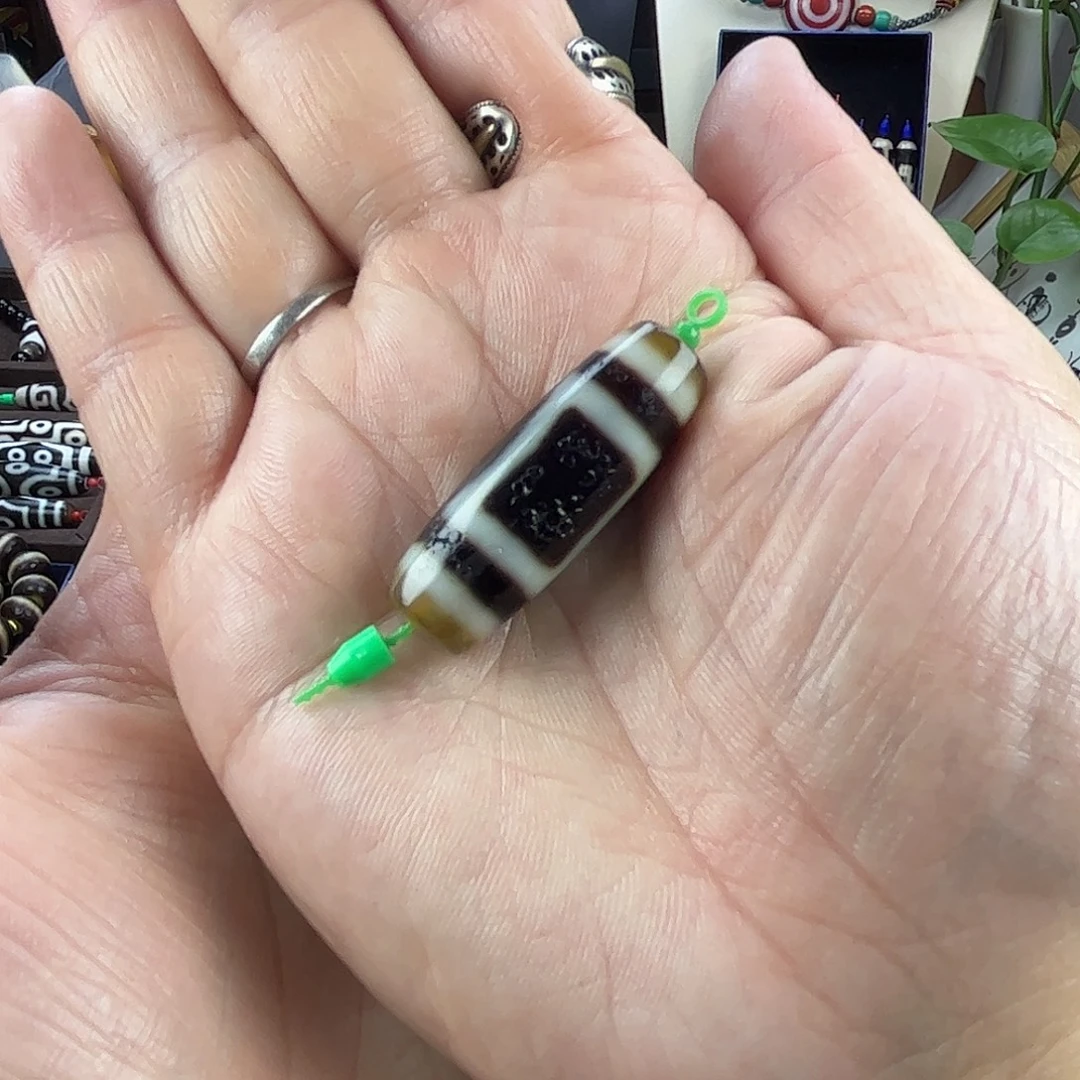 合金颈饰玛瑙/玉髓