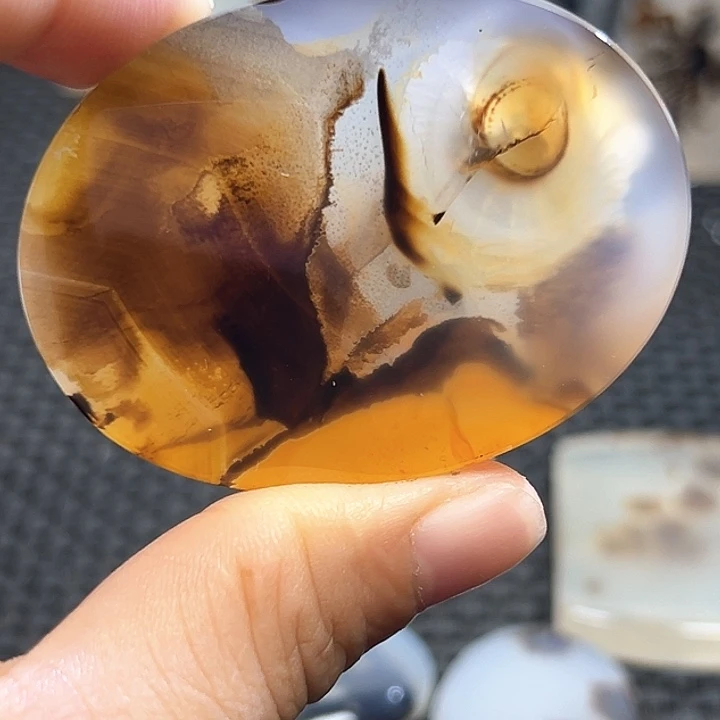 玛瑙/玉髓未镶嵌珠宝半成品