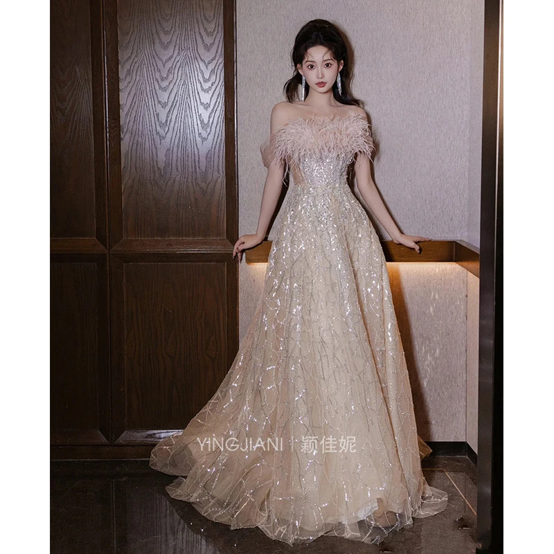 晚礼服2025新款女轻奢小众高端宴会主持成人订婚敬酒连衣裙高级感