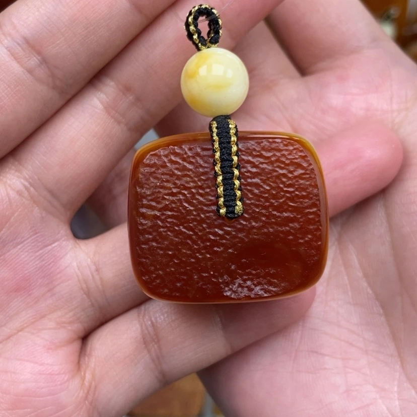 【闪购商品】未镶嵌颈饰琥珀