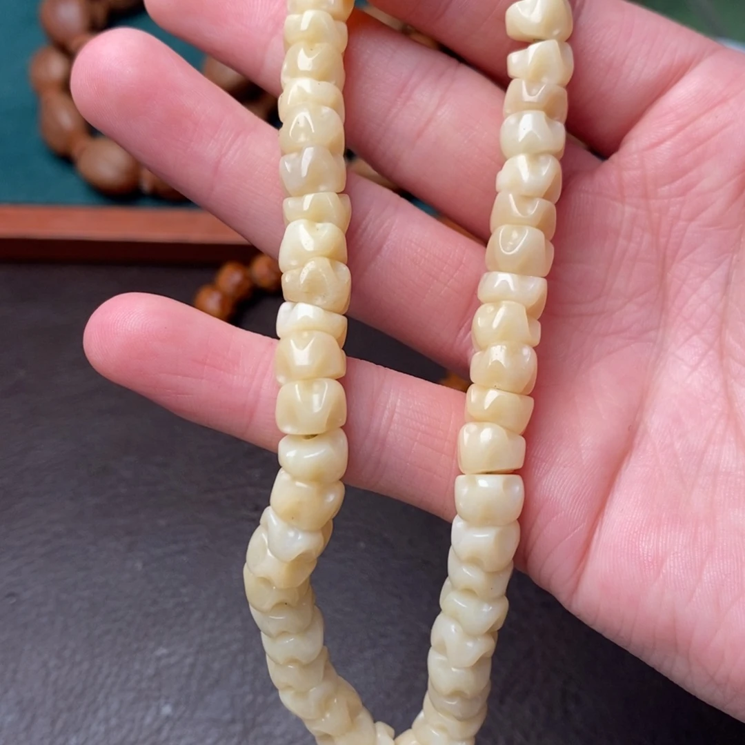 橄榄核吊坠橄榄核