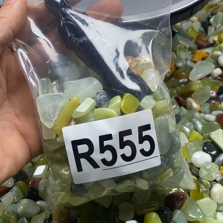 蛇纹石玉未镶嵌貔貅
