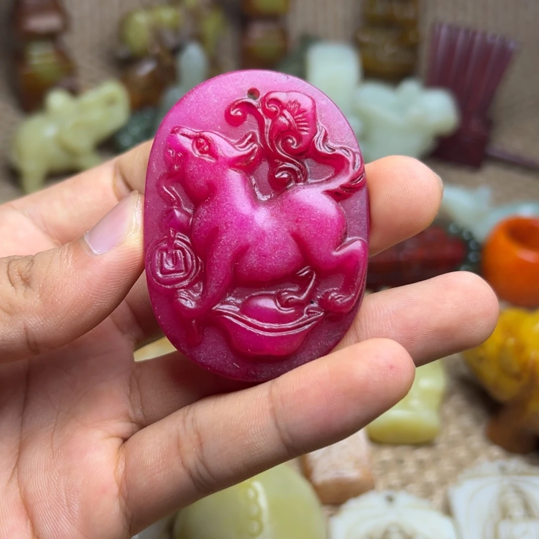 未镶嵌蛇纹石玉颈饰