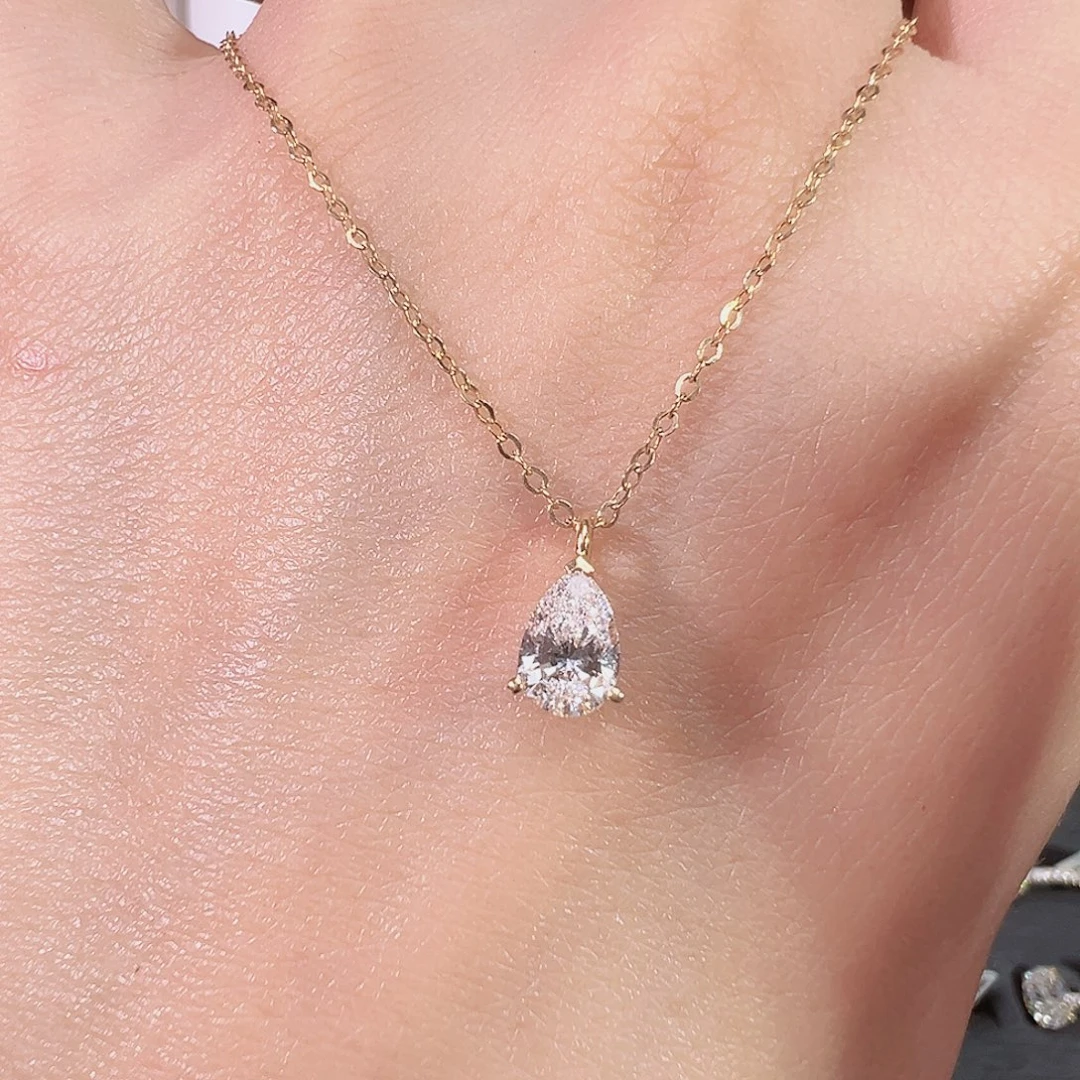 18K金镶嵌项链实验室培育钻石