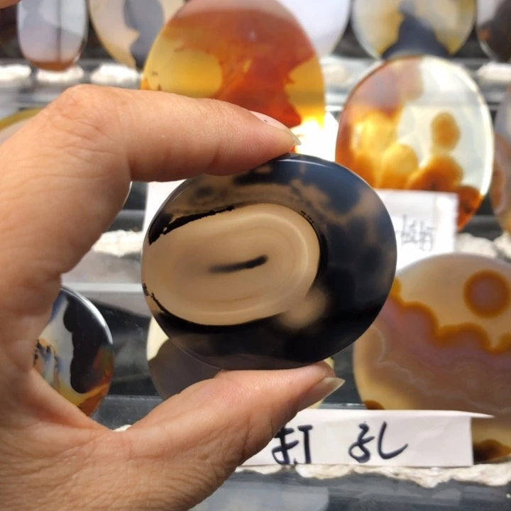 合金玛瑙/玉髓珠宝奇石中**眼21