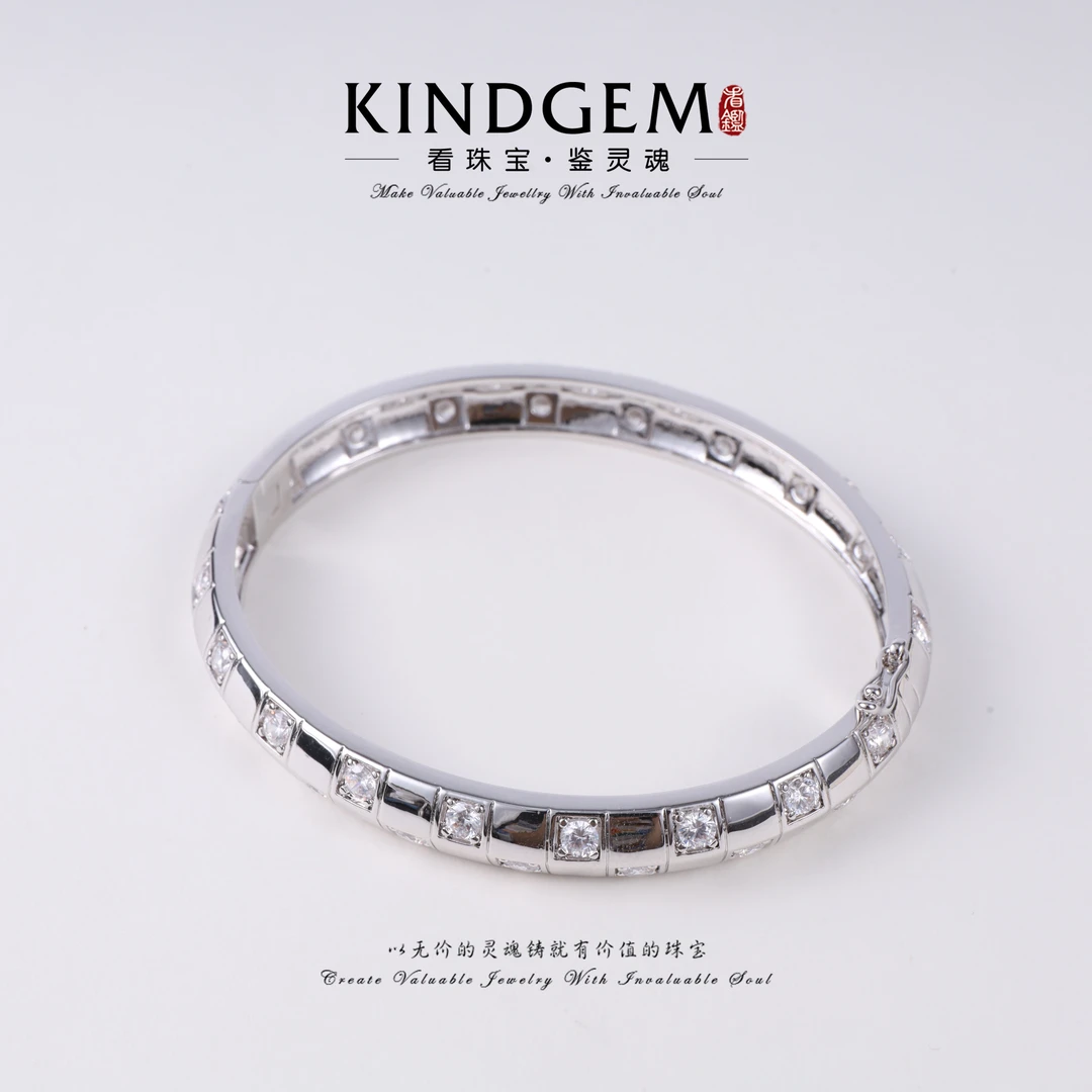铜合金合成锆石手镯 KindGem 精致轻奢百搭宽手镯（17cm）C-35904