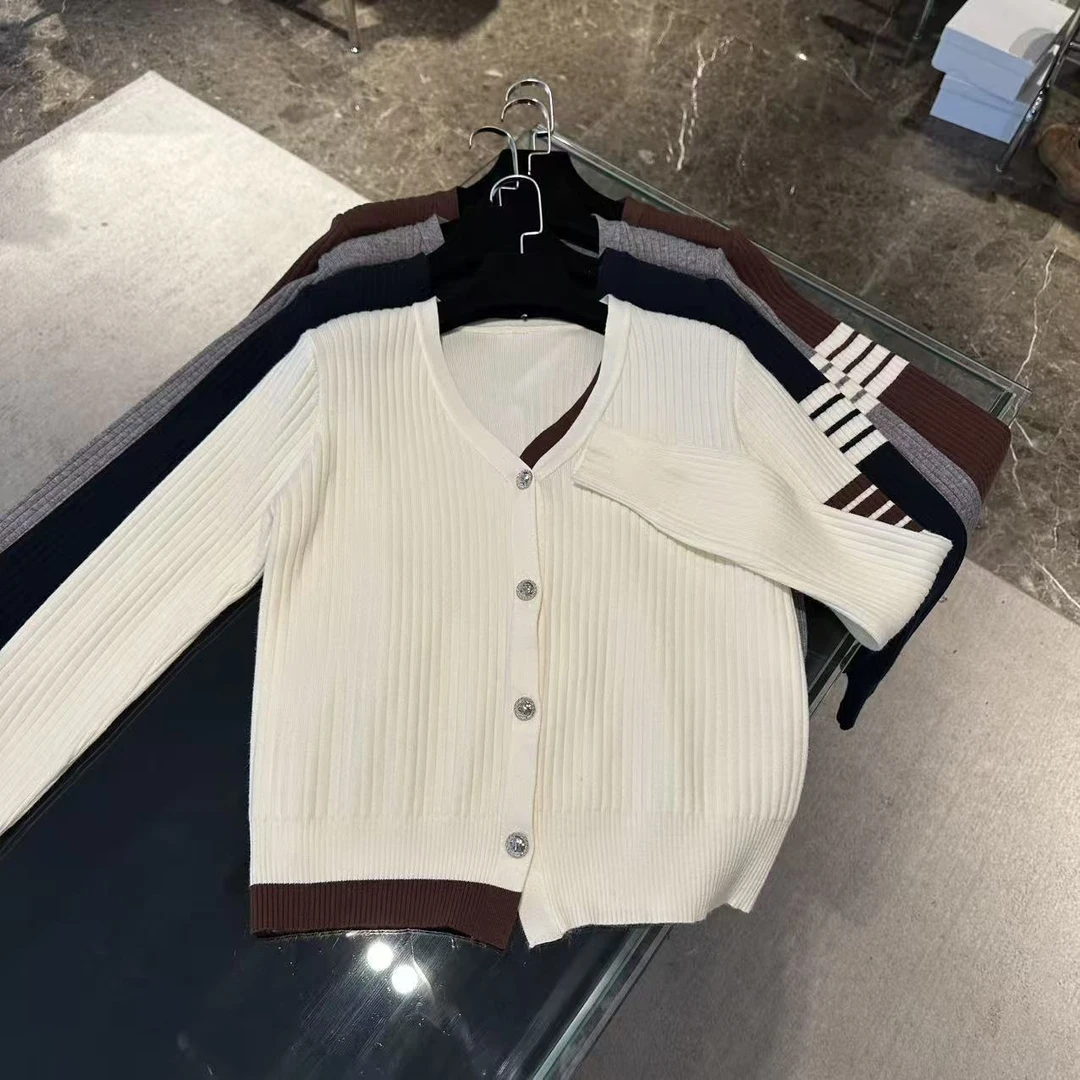 轻奢小香风撞色条纹针织开衫 J000195