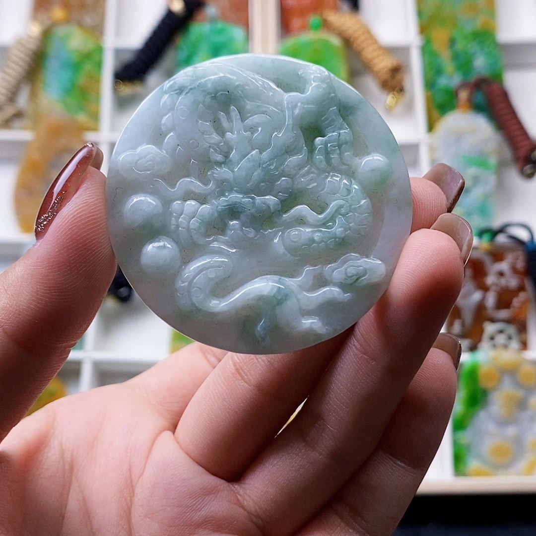 翡翠未镶嵌颈饰翡翠A货
