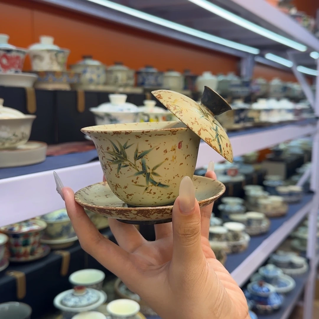 我在外面吃饭呢你在哪了