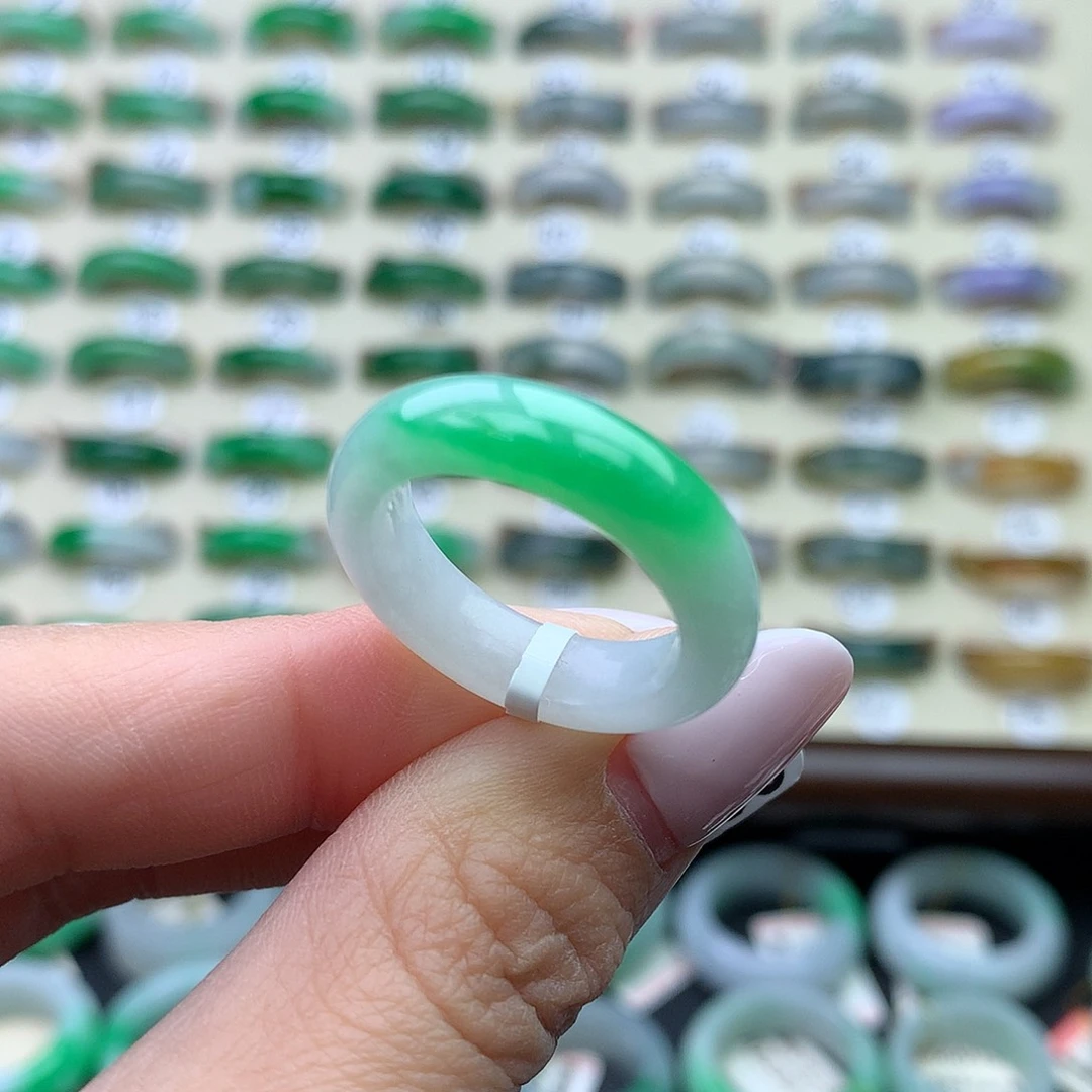 翡翠未镶嵌戒圈港15