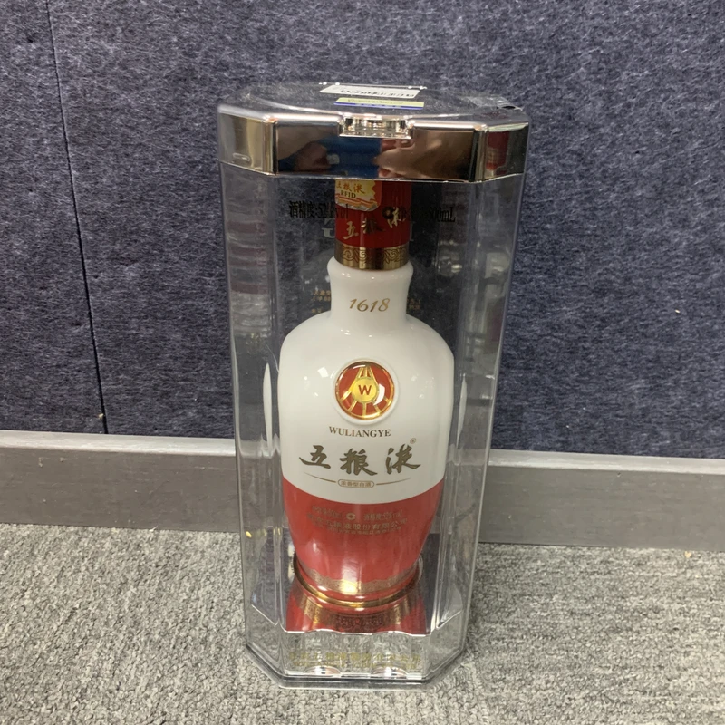 2015年1618五粮液500ml52度/M25CX00C538