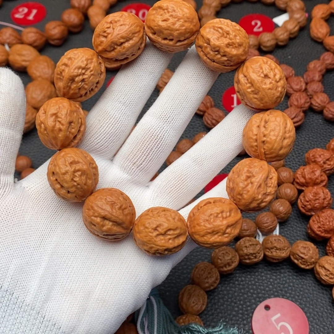 文玩核桃手串肉球八楞