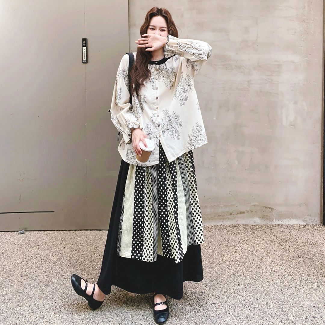 法式复古刺绣衬衫波点半身裙两件套女2025秋季新款气质印花套装裙