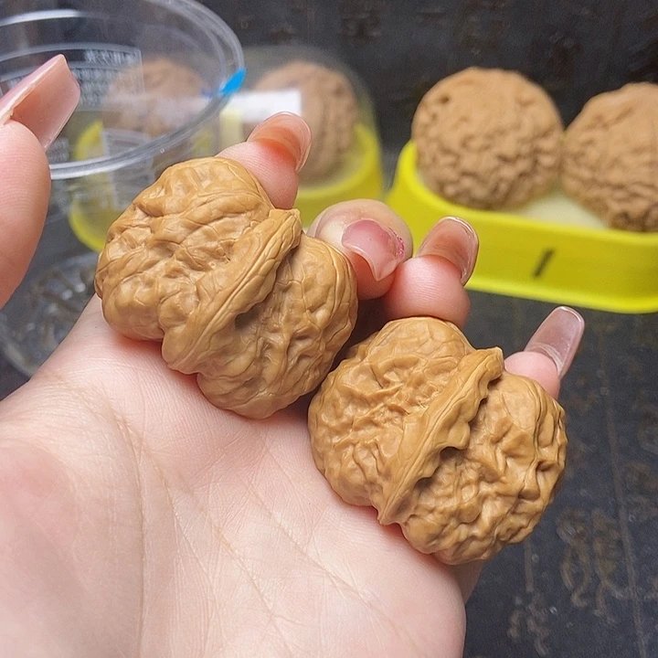 文玩核桃吊坠36蛤蟆头