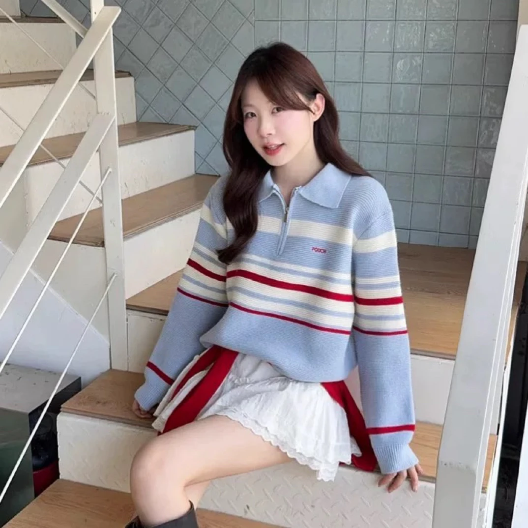 蓝红条纹针织POLO领白色蕾丝蛋糕裙套装