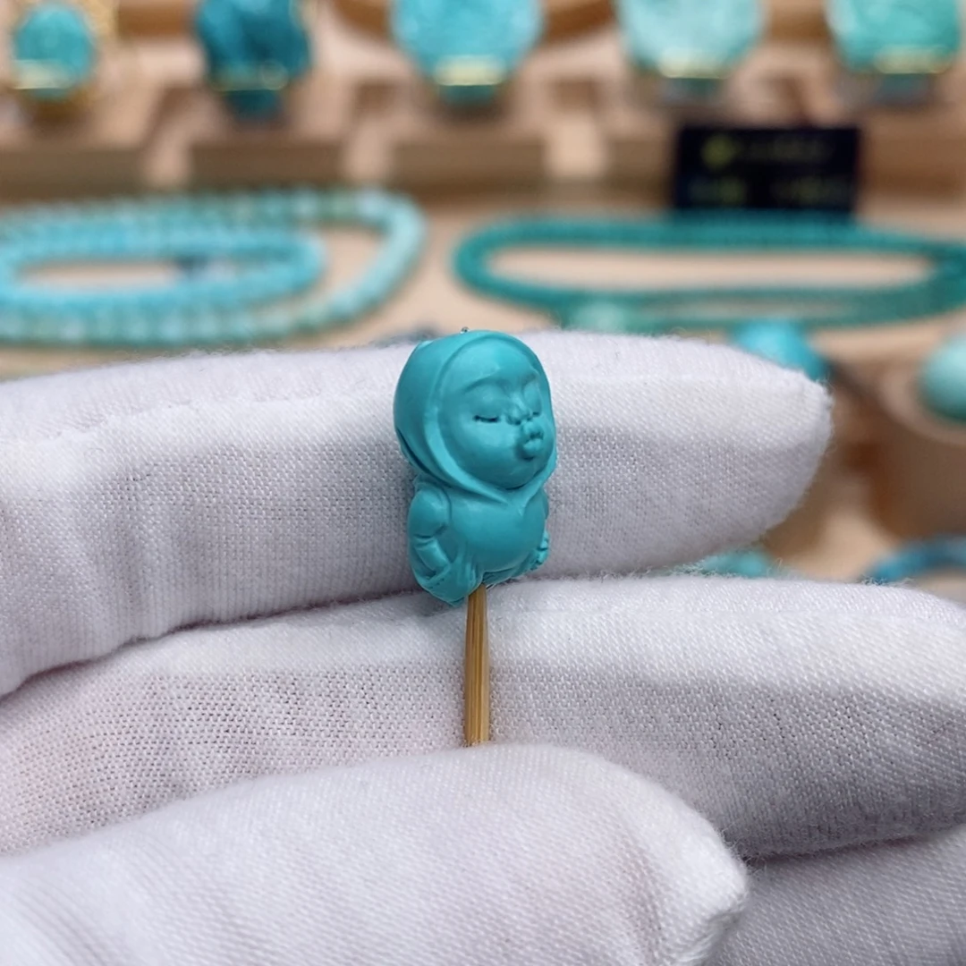 绿松石未镶嵌珠宝奇石