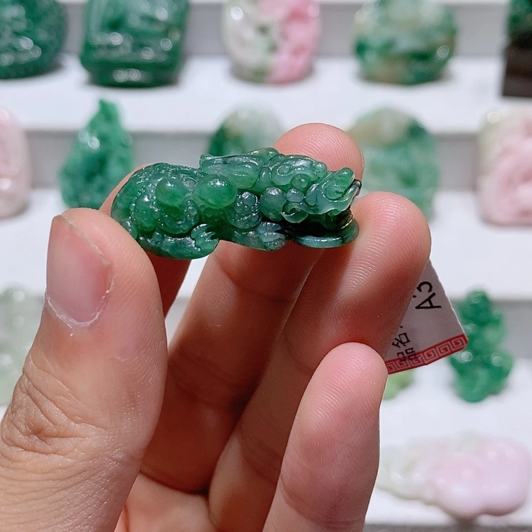独山玉未镶嵌吊坠