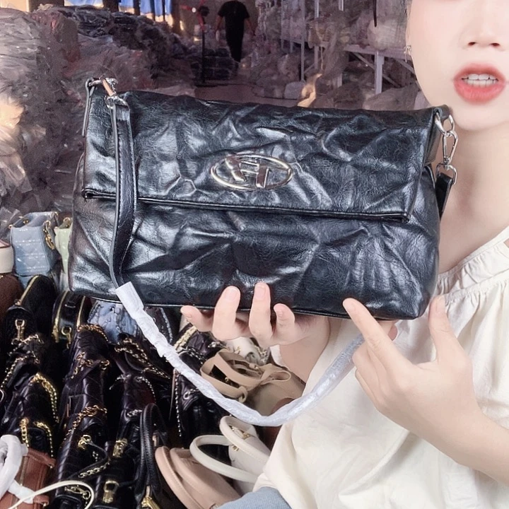 小牛皮（革）牛剖层皮革牛皮（革）