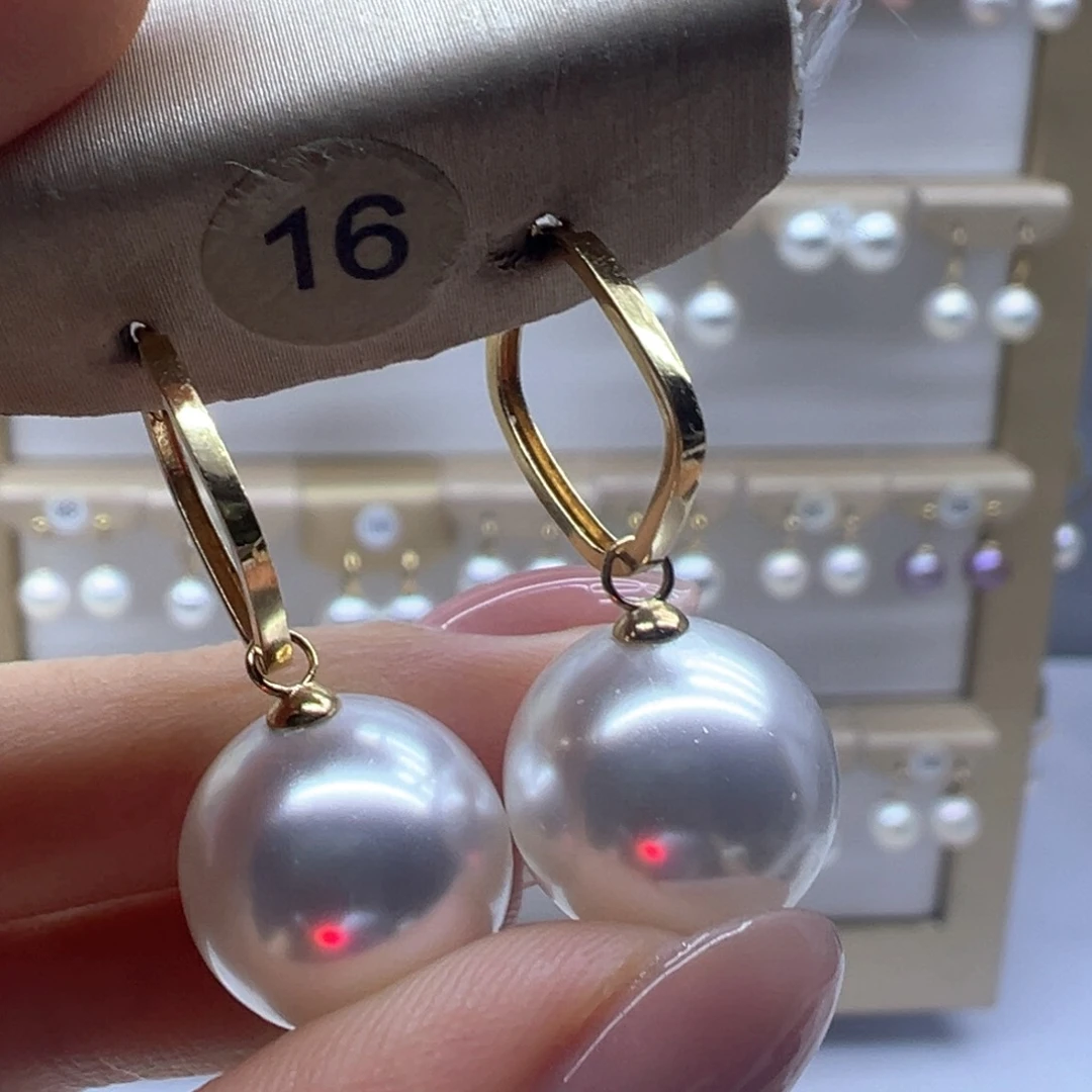 18K金镶嵌淡水珍珠耳饰