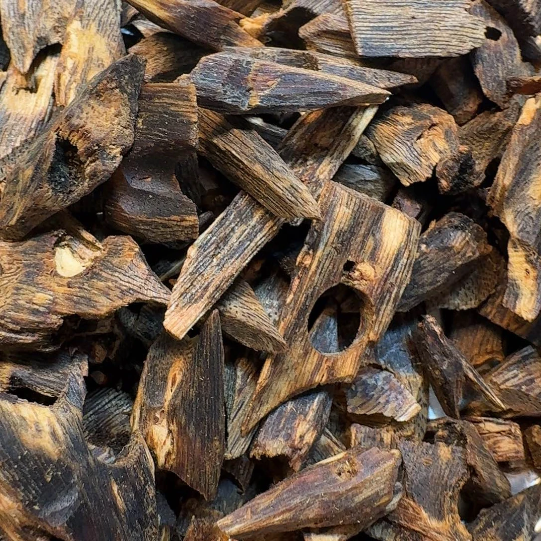 沉香沉香碎屑海南高端乌身圆叶树心油车珠沉水老料48克