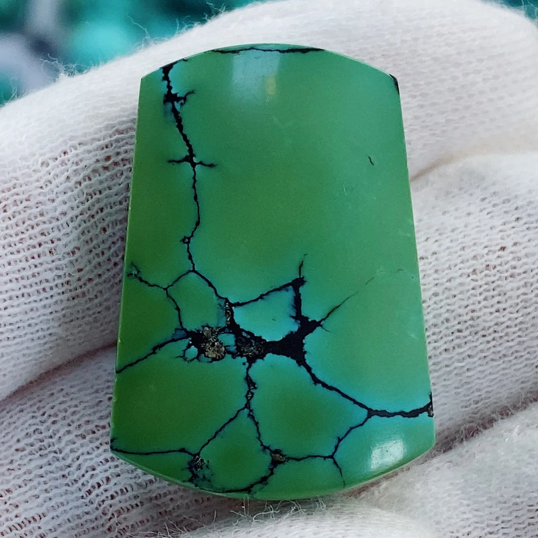 绿松石未镶嵌原矿无优化