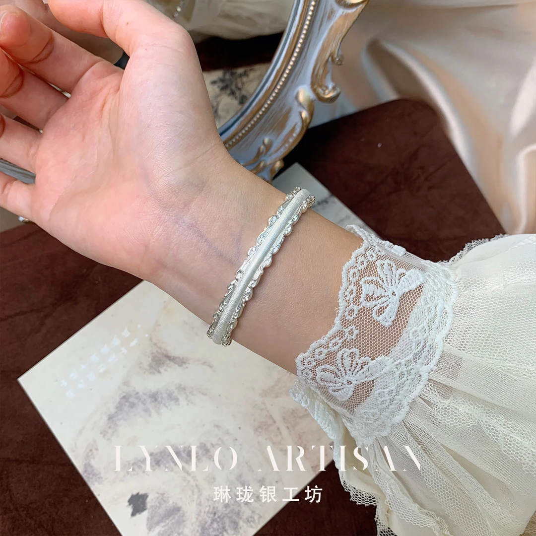 足银手镯 【琳珑银工坊】国潮拉丝祥云蝴蝶底开口银手镯999足银镯子