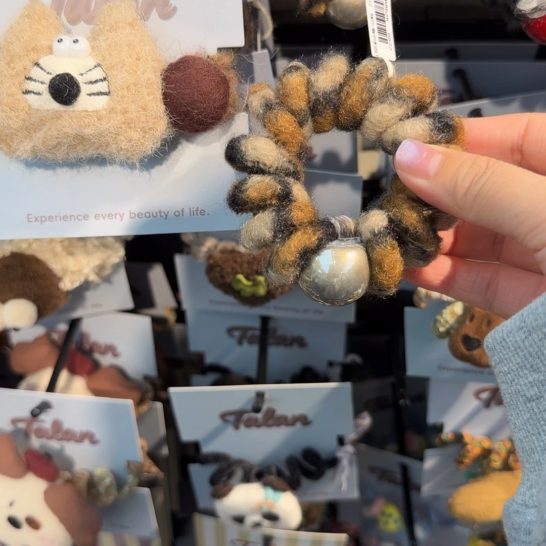 皮质非金属豹纹电话线圈