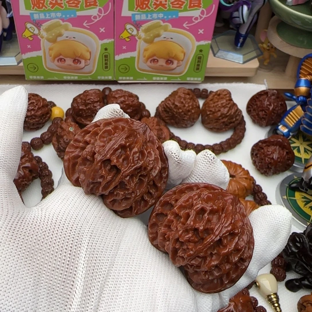 文玩核桃吊坠44苹果园