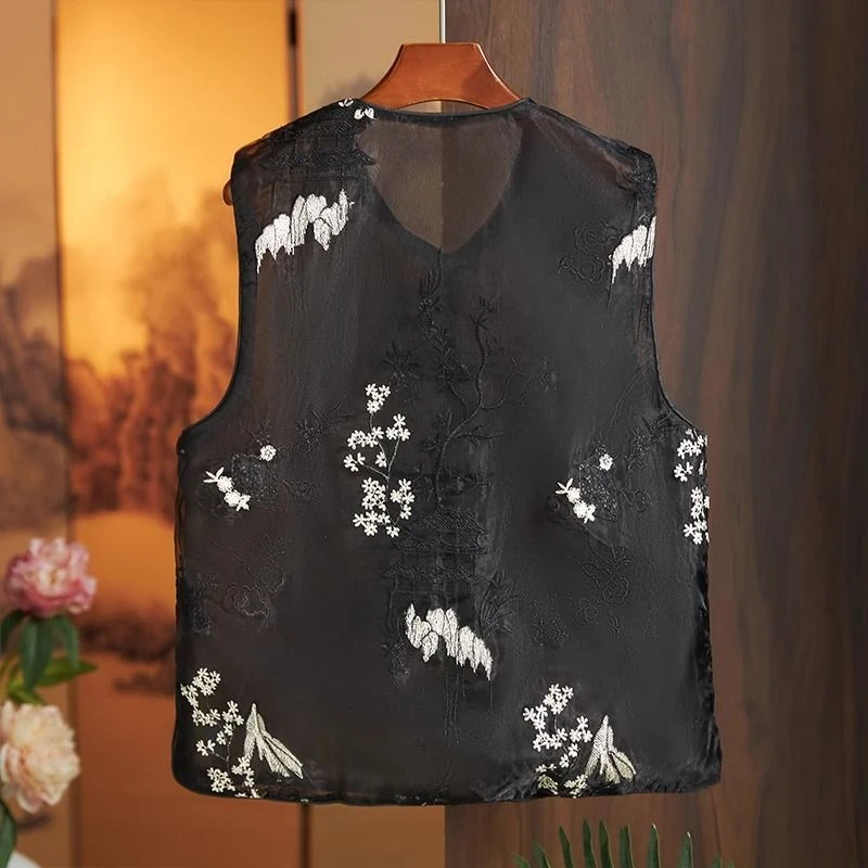 新中式新款国风马甲2025提花夏季坎肩复古刺绣盘扣无袖背心上衣