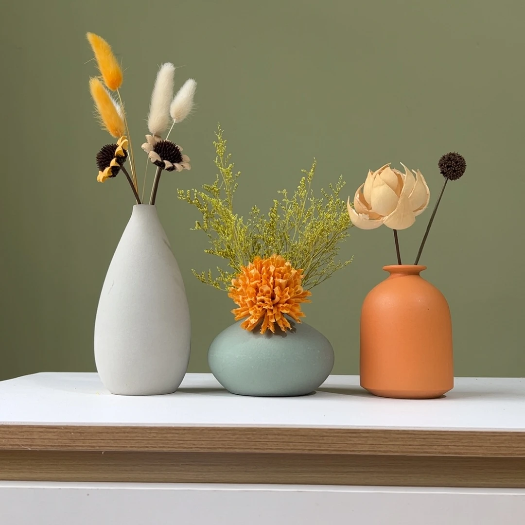 瓶花瓶带花高度20-30厘米左右