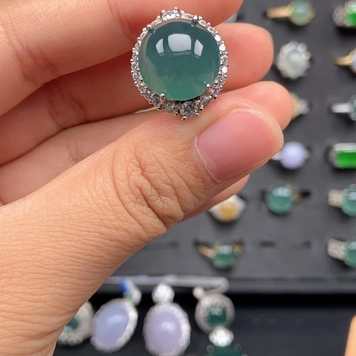 翡翠未镶嵌戒指戒指