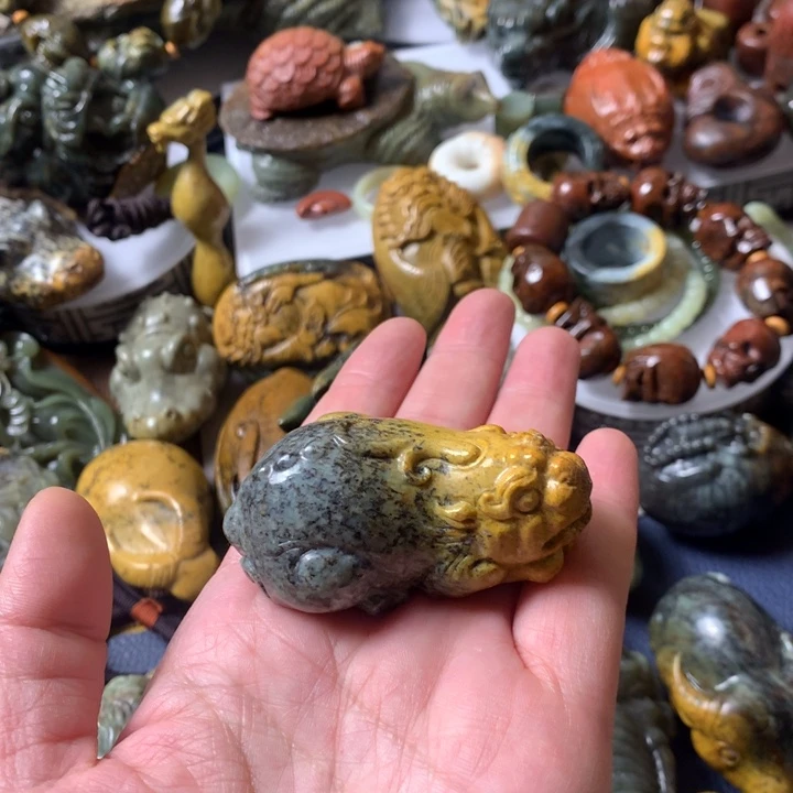 岫岩河磨玉（透闪石质玉）手链未镶嵌