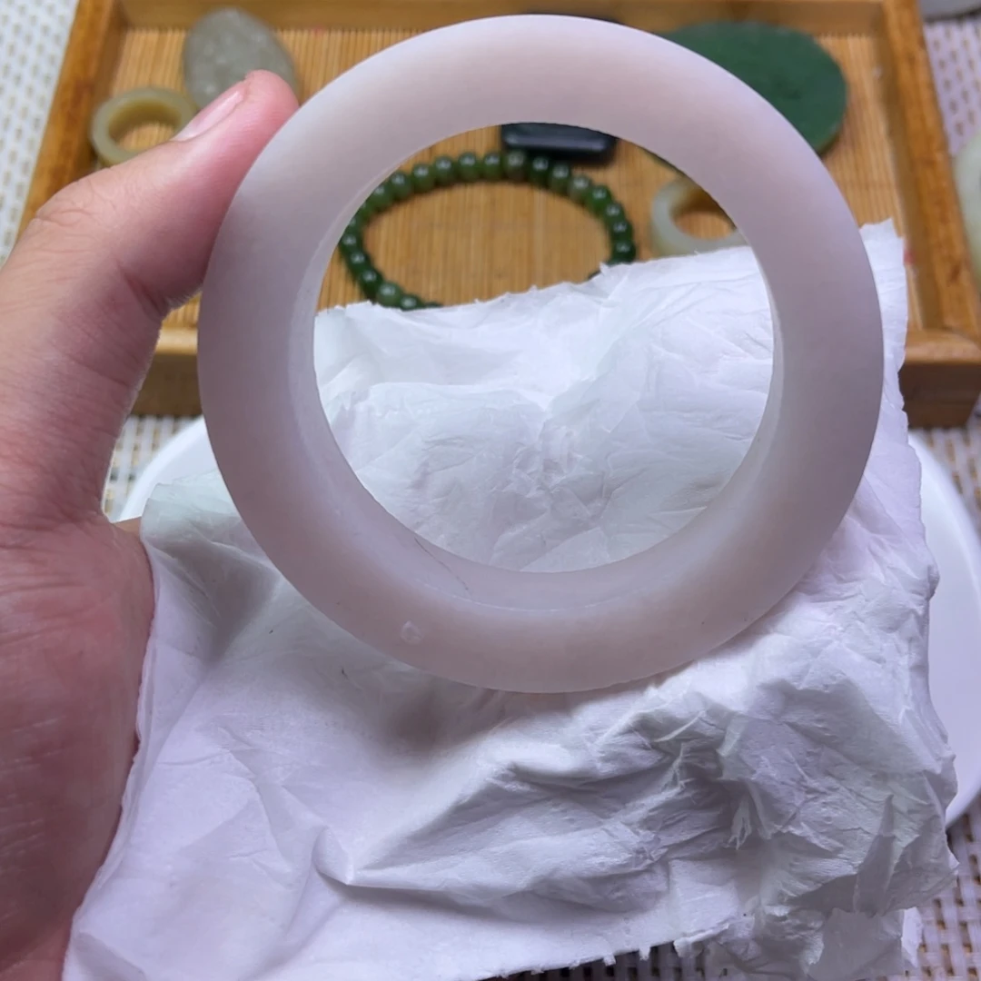 未镶嵌手镯和田玉有纹 不做