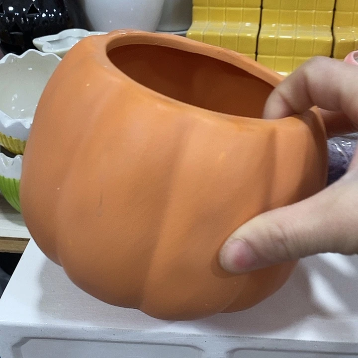 陶盆有孔 瑕疵针孔漏釉介意勿拍外口 11外高11