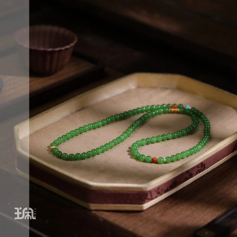 清素月|和田玉*项链*18K金镶嵌QXB24101004多样性发其一