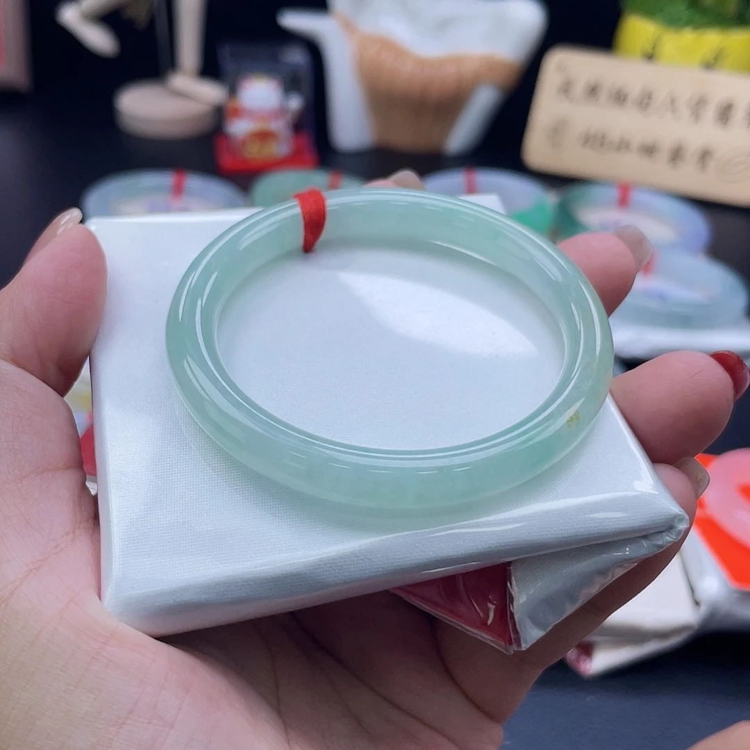 未镶嵌手镯翡翠66号