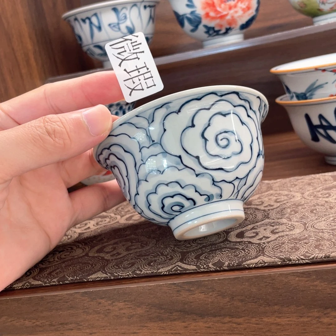 釉下手绘茶具微瑕