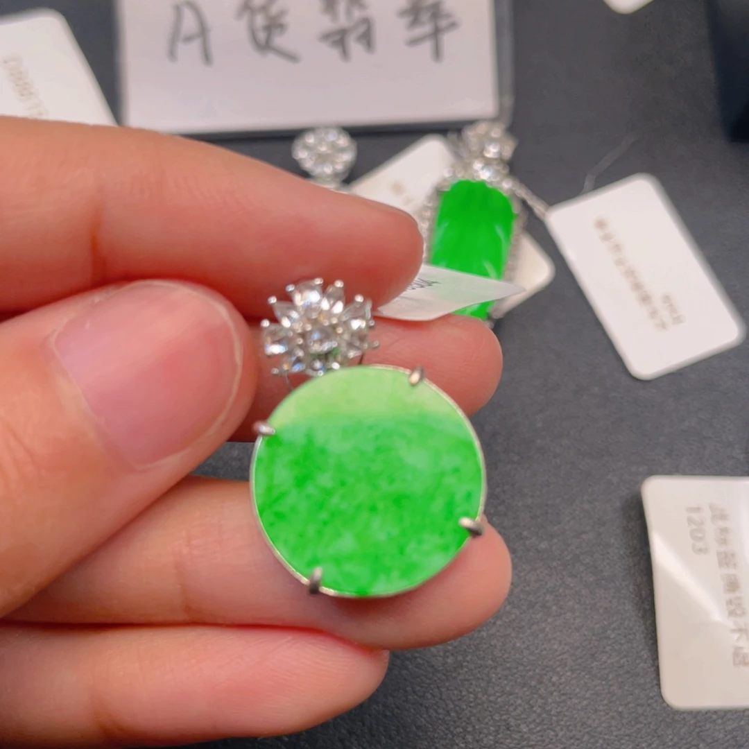 吊坠(不含链)银S925镶嵌翡翠