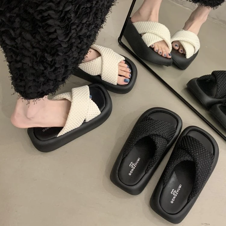 松糕厚底增高交叉带凉拖鞋女夏季外穿2025夏新款波西米亚沙滩凉鞋