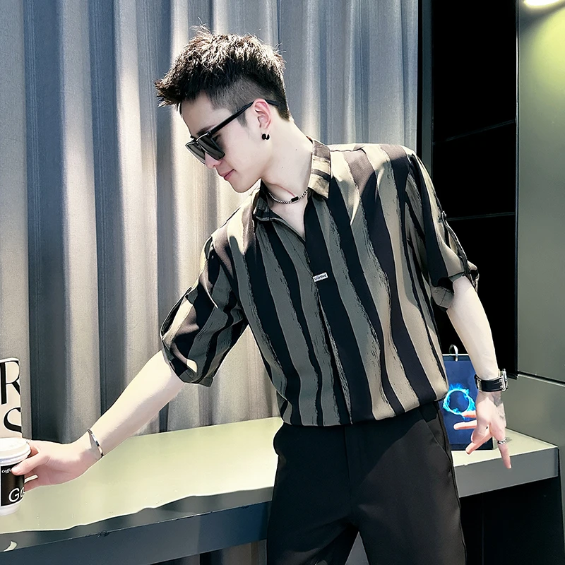 条纹衬衫男士夏季薄款高级感痞帅衬衣男装潮牌百搭休闲五分袖上衣
