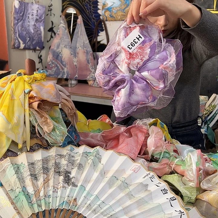 桃****393大蕾丝发圈不退不换