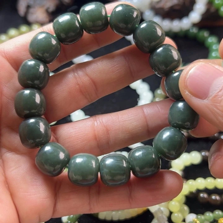 和田玉（糖玉）未镶嵌手链