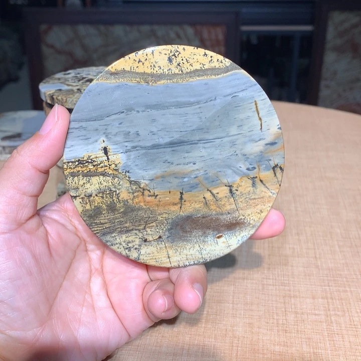 ，广西国画石摆件，收藏观赏