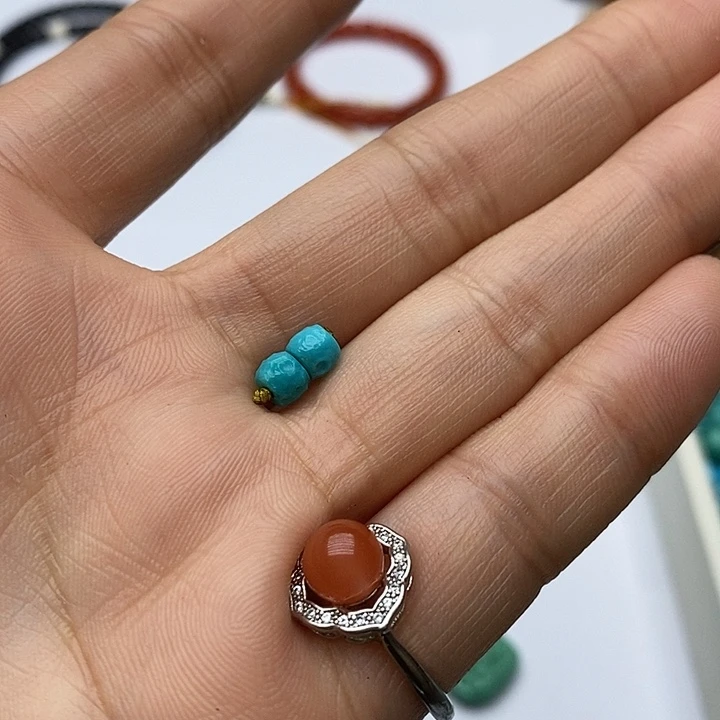 南红玛瑙未镶嵌珠宝奇石